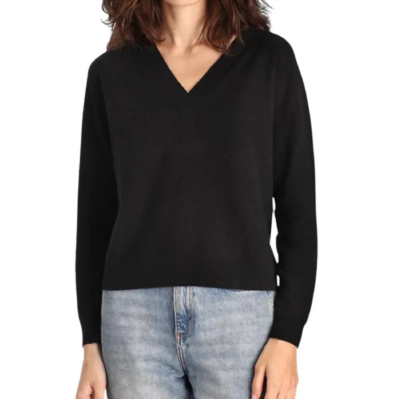 Street Fashion Cashmere Shrunken Sweater In Black