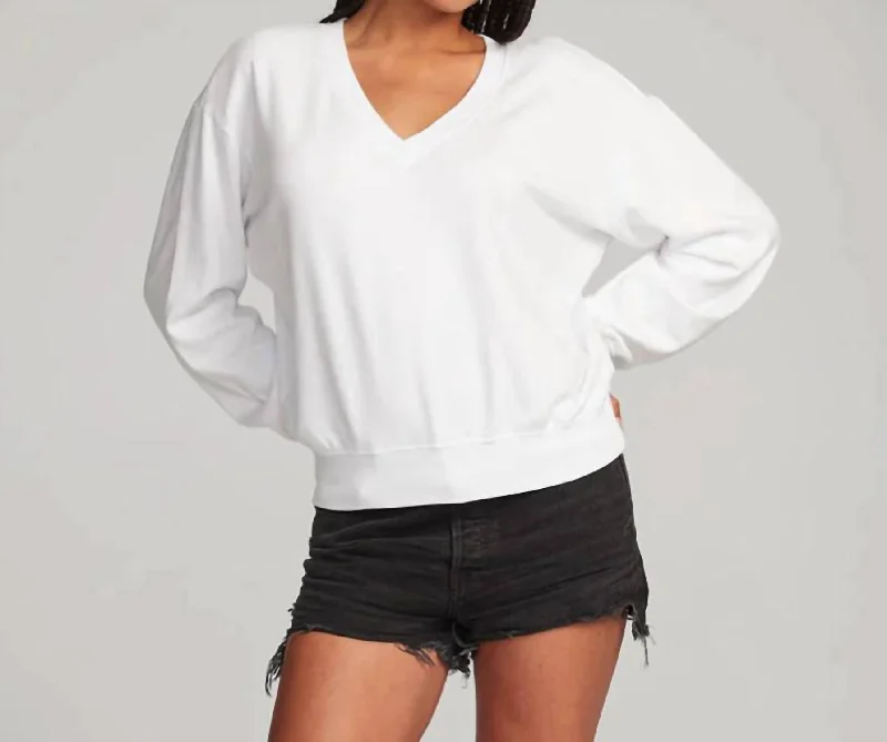 Comfortable Fashion Looks Poppy V Neck Pullover In White