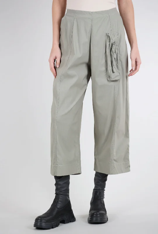 Casual And Versatile Twill Tech Crop Flare Trouser, Defender