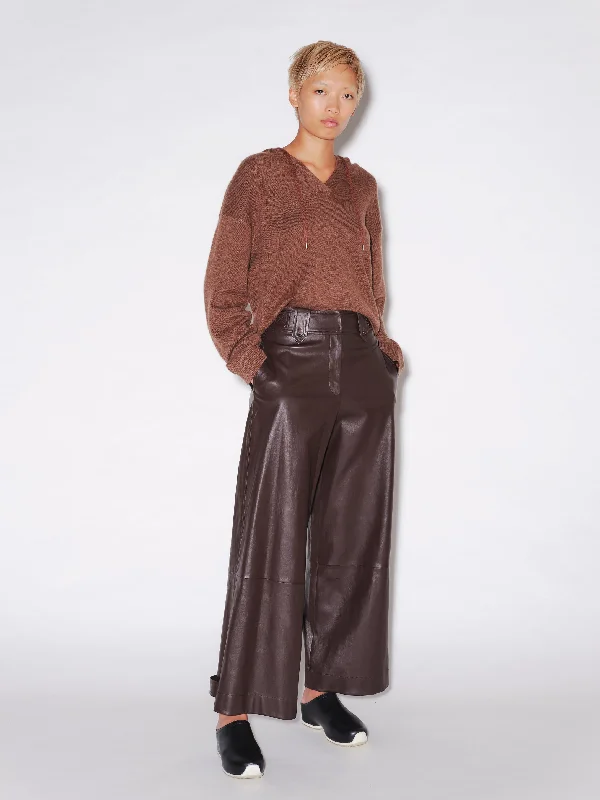 Easy Fashion CROPPED BUTTON TAB PANT - PLONGE